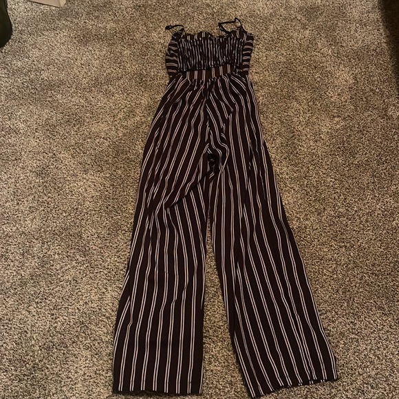 Jumpsuit - Picture 2 of 3